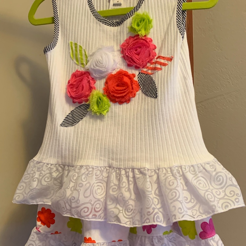 ZAZA COUTURE sleeveless ruffled top/skirt set